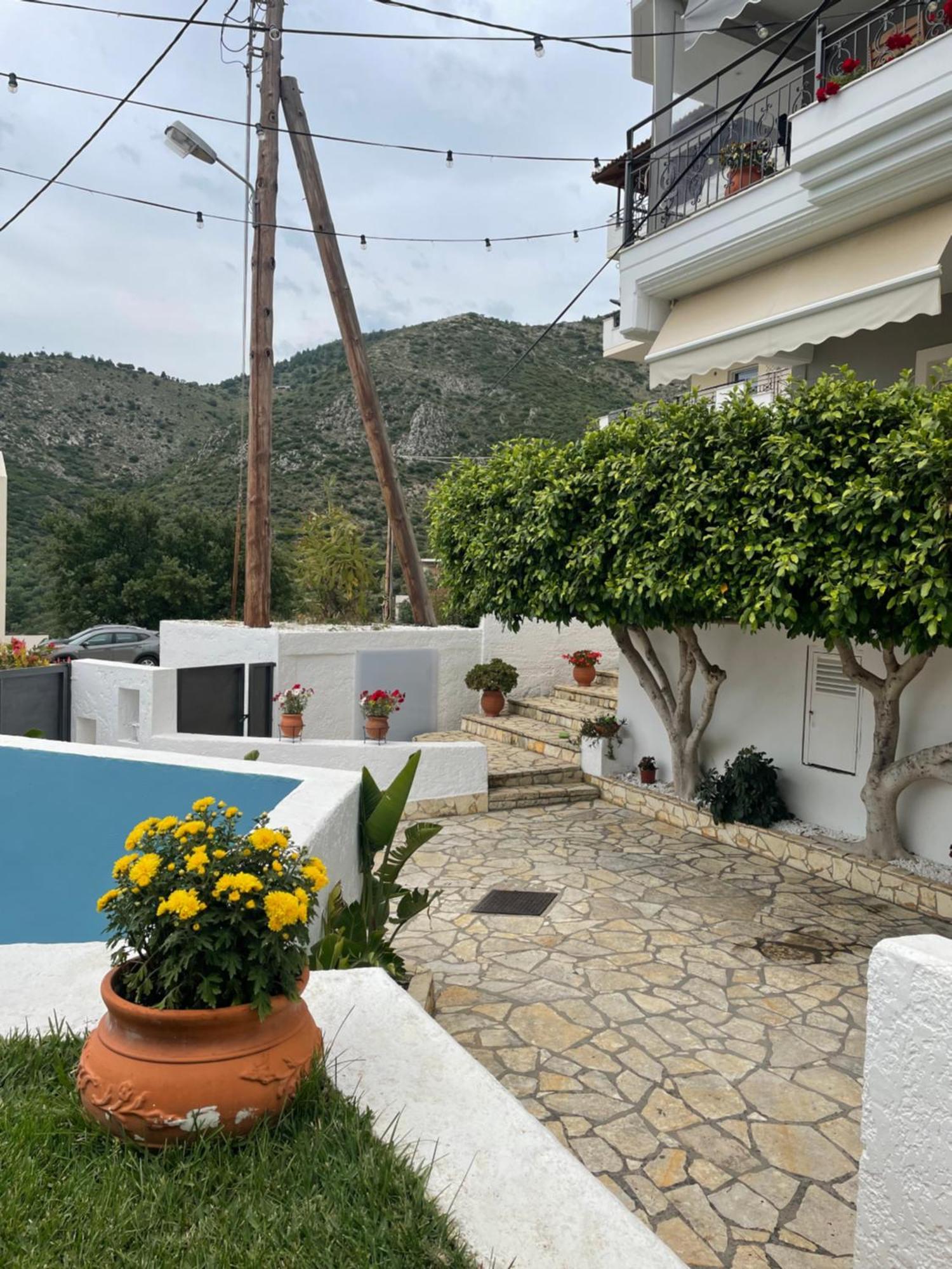 Areti'S Home Igoumenitsa Bagian luar foto